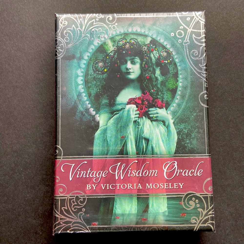 Vintage Wisdom Oracle cards w/guidebook by Victoria Moseley–NIB